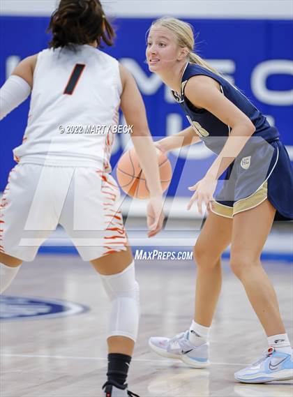 Thumbnail 1 in Republic vs Helias (The 48 Hours of Basketball) photogallery.