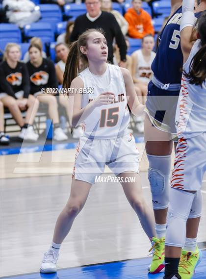 Thumbnail 3 in Republic vs Helias (The 48 Hours of Basketball) photogallery.