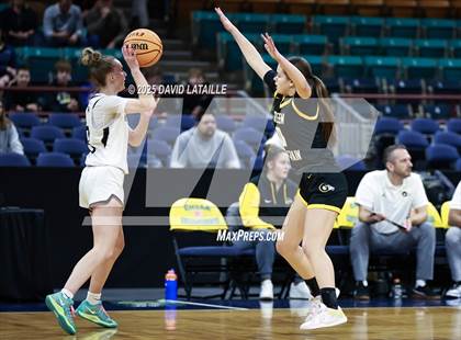 Thumbnail 2 in Green Mountain @ Roosevelt (CHSSA 5A Great 8) photogallery.