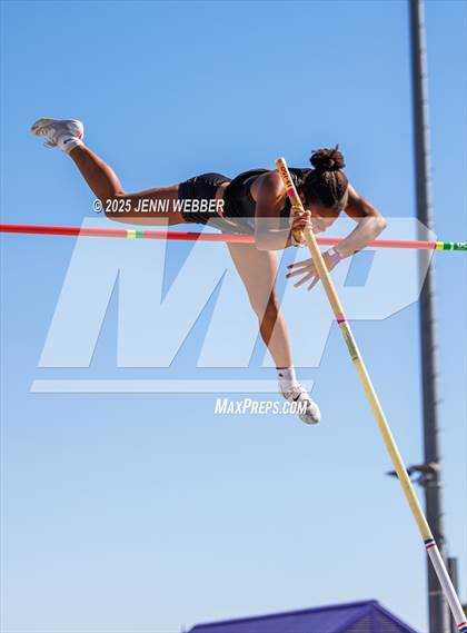 Thumbnail 2 in NIAA 4A and 5A Southern Regionals (Field events) photogallery.