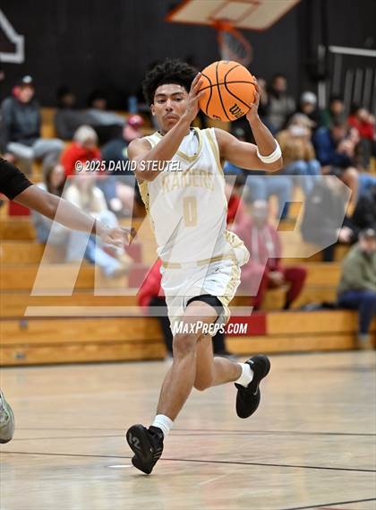 Thumbnail 3 in Edison vs. Rio Americano (916 vs. 209 Challenge) photogallery.