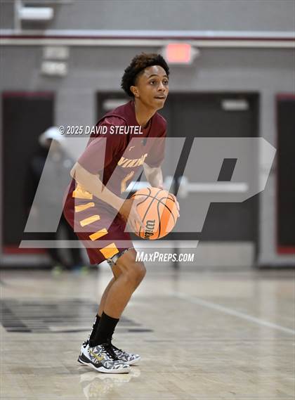 Thumbnail 3 in Edison vs. Rio Americano (916 vs. 209 Challenge) photogallery.