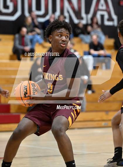 Thumbnail 3 in Edison vs. Rio Americano (916 vs. 209 Challenge) photogallery.