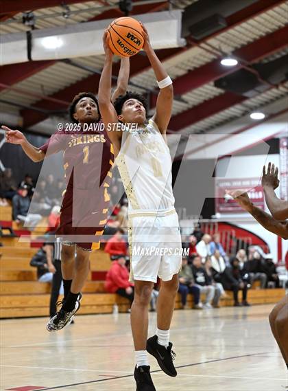 Thumbnail 3 in Edison vs. Rio Americano (916 vs. 209 Challenge) photogallery.