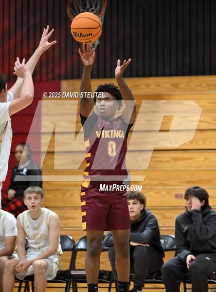 Thumbnail 2 in Edison vs. Rio Americano (916 vs. 209 Challenge) photogallery.