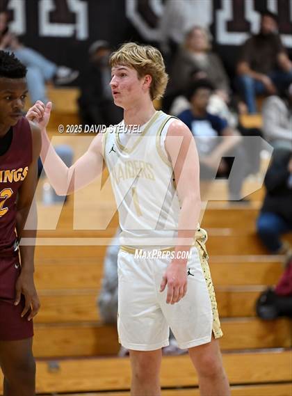 Thumbnail 1 in Edison vs. Rio Americano (916 vs. 209 Challenge) photogallery.