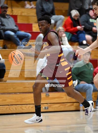 Thumbnail 3 in Edison vs. Rio Americano (916 vs. 209 Challenge) photogallery.