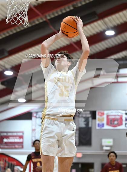 Thumbnail 3 in Edison vs. Rio Americano (916 vs. 209 Challenge) photogallery.