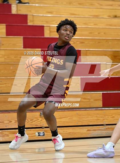 Thumbnail 1 in Edison vs. Rio Americano (916 vs. 209 Challenge) photogallery.