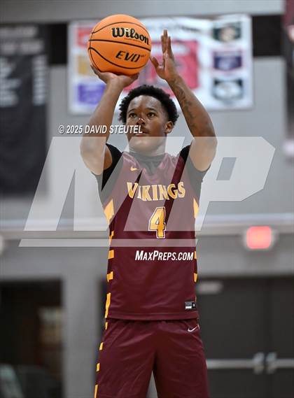 Thumbnail 1 in Edison vs. Rio Americano (916 vs. 209 Challenge) photogallery.