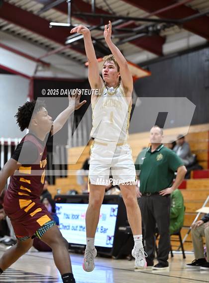 Thumbnail 1 in Edison vs. Rio Americano (916 vs. 209 Challenge) photogallery.