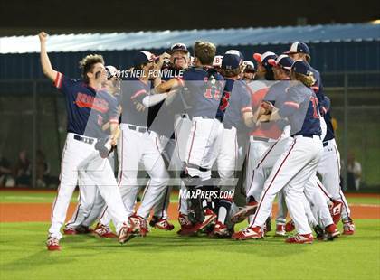 Thumbnail 2 in Allen vs. Boyd (UIL 6A Regional Quarterfinal) photogallery.