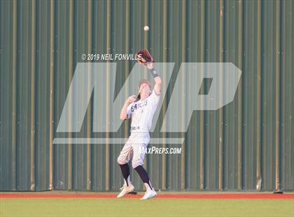 Thumbnail 3 in Allen vs. Boyd (UIL 6A Regional Quarterfinal) photogallery.