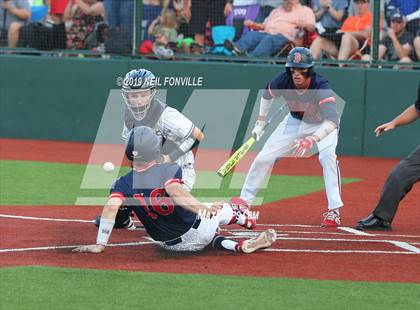 Thumbnail 2 in Allen vs. Boyd (UIL 6A Regional Quarterfinal) photogallery.