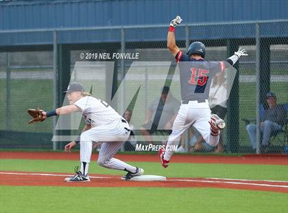 Thumbnail 2 in Allen vs. Boyd (UIL 6A Regional Quarterfinal) photogallery.