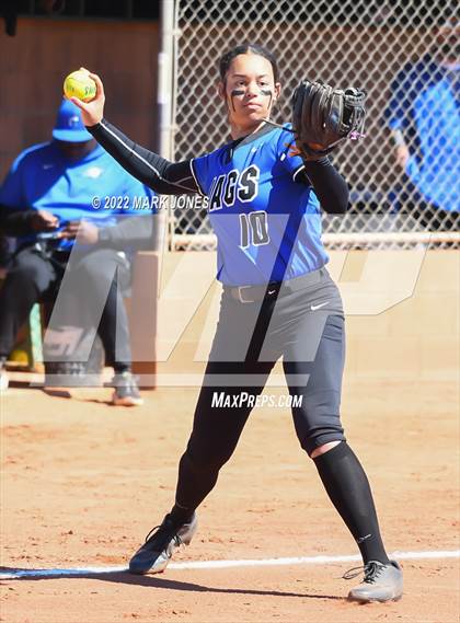 Thumbnail 2 in Canyon View vs.Cibola (Dave Kops Tournament of Champions) photogallery.