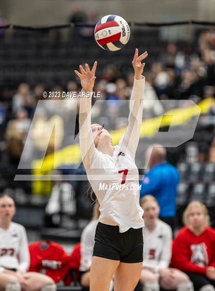 Thumbnail 1 in Mountain View vs. Hurricane (UHSAA 4A Tournament) photogallery.