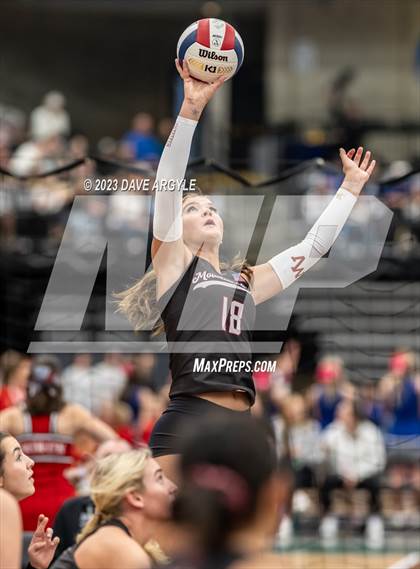 Thumbnail 2 in Mountain View vs. Hurricane (UHSAA 4A Tournament) photogallery.