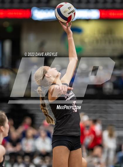 Thumbnail 3 in Mountain View vs. Hurricane (UHSAA 4A Tournament) photogallery.
