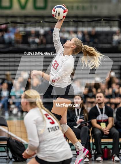 Thumbnail 1 in Mountain View vs. Hurricane (UHSAA 4A Tournament) photogallery.