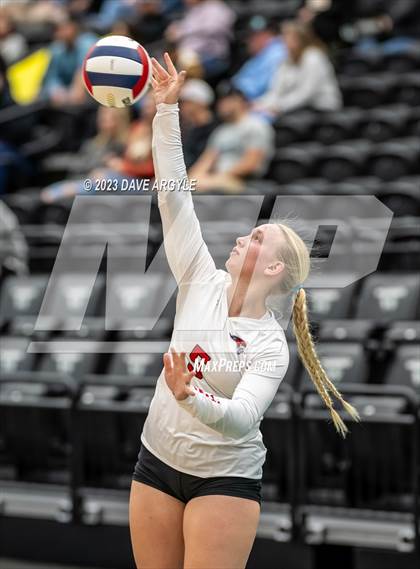 Thumbnail 1 in Mountain View vs. Hurricane (UHSAA 4A Tournament) photogallery.