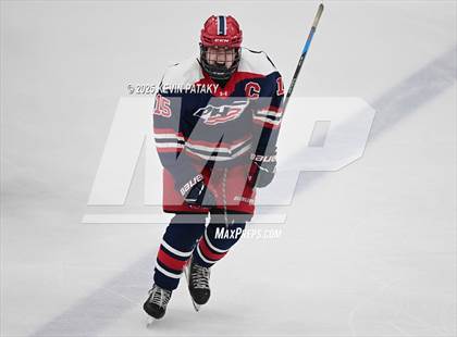 Thumbnail 1 in Portsmouth vs. East Greenwich (RIIL D2 Final) photogallery.