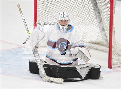 Thumbnail 2 in Portsmouth vs. East Greenwich (RIIL D2 Final) photogallery.