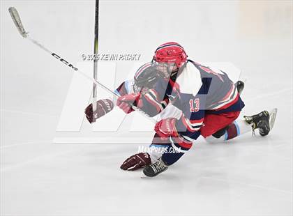 Thumbnail 2 in Portsmouth vs. East Greenwich (RIIL D2 Final) photogallery.