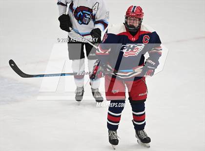 Thumbnail 2 in Portsmouth vs. East Greenwich (RIIL D2 Final) photogallery.