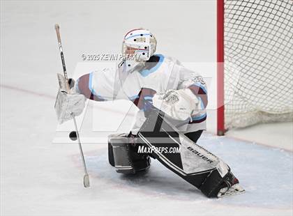 Thumbnail 2 in Portsmouth vs. East Greenwich (RIIL D2 Final) photogallery.