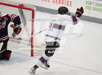 Thumbnail 2 in Portsmouth vs. East Greenwich (RIIL D2 Final) photogallery.