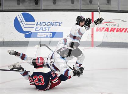 Thumbnail 2 in Portsmouth vs. East Greenwich (RIIL D2 Final) photogallery.