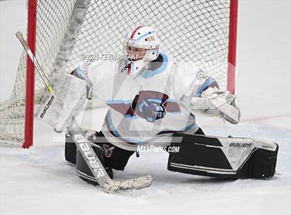 Thumbnail 1 in Portsmouth vs. East Greenwich (RIIL D2 Final) photogallery.