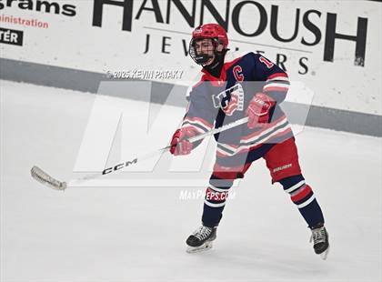 Thumbnail 3 in Portsmouth vs. East Greenwich (RIIL D2 Final) photogallery.