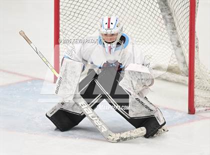 Thumbnail 2 in Portsmouth vs. East Greenwich (RIIL D2 Final) photogallery.