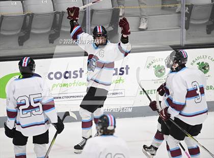 Thumbnail 1 in Portsmouth vs. East Greenwich (RIIL D2 Final) photogallery.