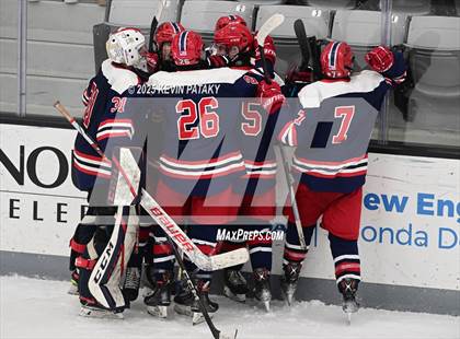Thumbnail 2 in Portsmouth vs. East Greenwich (RIIL D2 Final) photogallery.