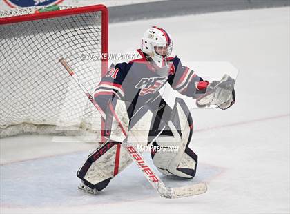 Thumbnail 3 in Portsmouth vs. East Greenwich (RIIL D2 Final) photogallery.