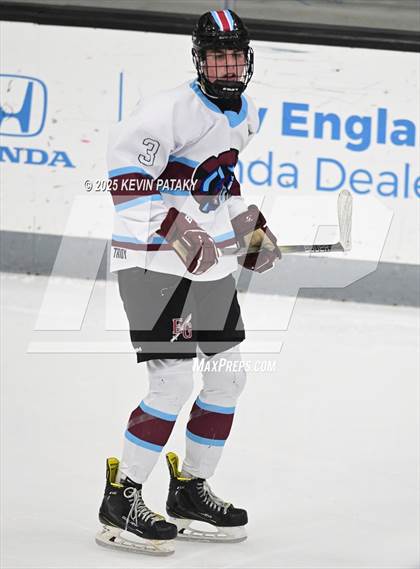 Thumbnail 2 in Portsmouth vs. East Greenwich (RIIL D2 Final) photogallery.