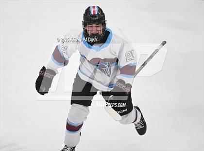 Thumbnail 3 in Portsmouth vs. East Greenwich (RIIL D2 Final) photogallery.