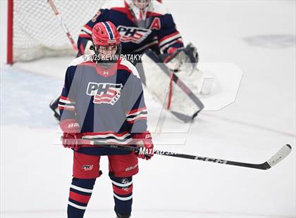 Thumbnail 1 in Portsmouth vs. East Greenwich (RIIL D2 Final) photogallery.