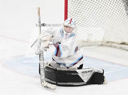 Thumbnail 2 in Portsmouth vs. East Greenwich (RIIL D2 Final) photogallery.