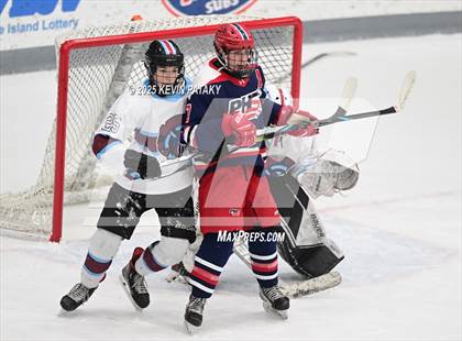Thumbnail 1 in Portsmouth vs. East Greenwich (RIIL D2 Final) photogallery.