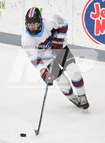 Thumbnail 2 in Portsmouth vs. East Greenwich (RIIL D2 Final) photogallery.