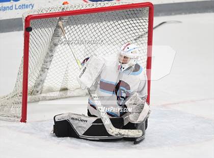 Thumbnail 2 in Portsmouth vs. East Greenwich (RIIL D2 Final) photogallery.