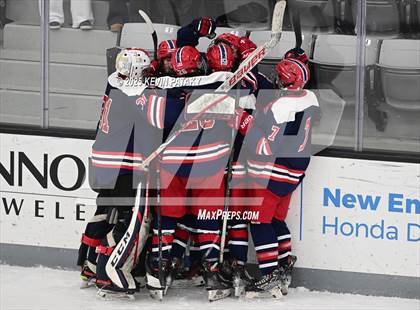 Thumbnail 2 in Portsmouth vs. East Greenwich (RIIL D2 Final) photogallery.