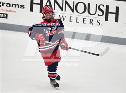 Thumbnail 2 in Portsmouth vs. East Greenwich (RIIL D2 Final) photogallery.
