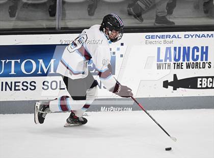 Thumbnail 2 in Portsmouth vs. East Greenwich (RIIL D2 Final) photogallery.