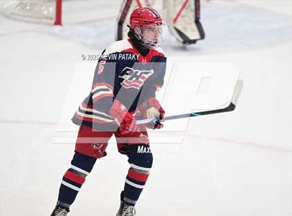 Thumbnail 2 in Portsmouth vs. East Greenwich (RIIL D2 Final) photogallery.