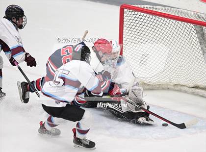 Thumbnail 1 in Portsmouth vs. East Greenwich (RIIL D2 Final) photogallery.
